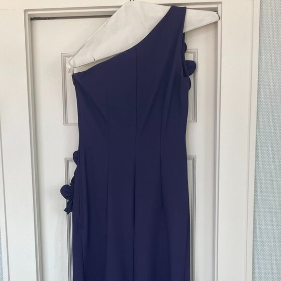 Greta Constatine Everard Flora Gown - Amethyst Color - Picture 3 of 6